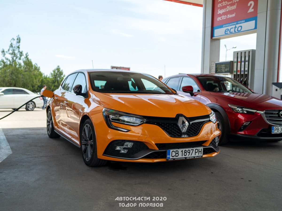 Megane R.S. – Едва се добрах до бензиностанция