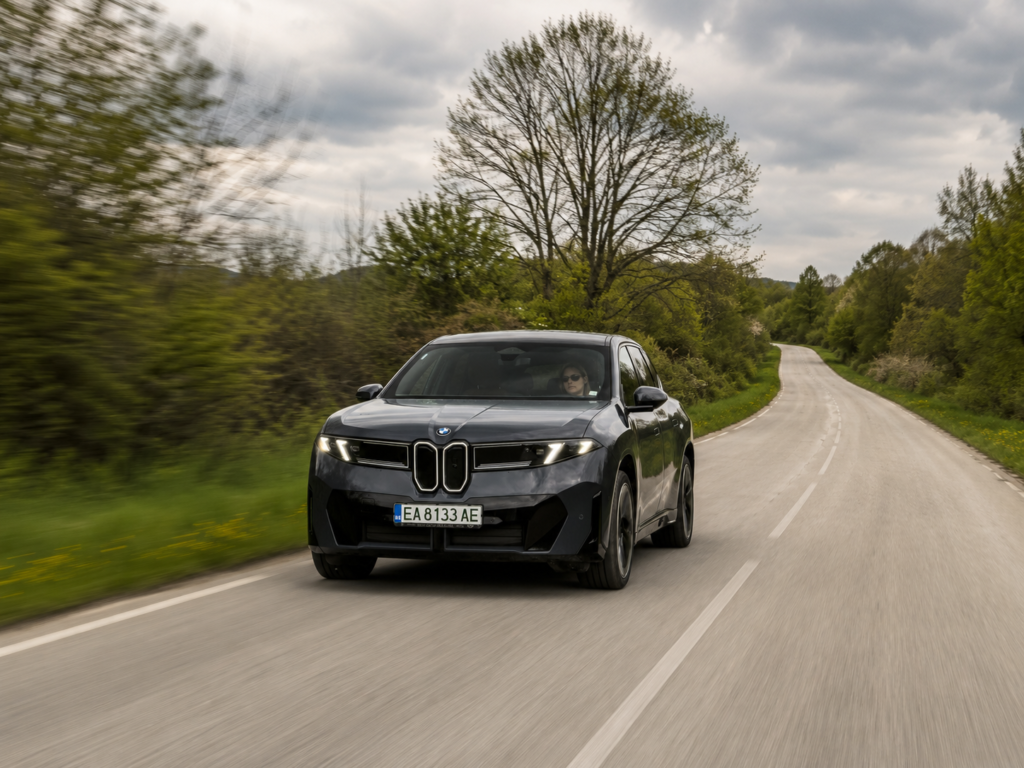 BMW iX3 50 xDrive – Neue Klasse и началото на новата ера за BMW